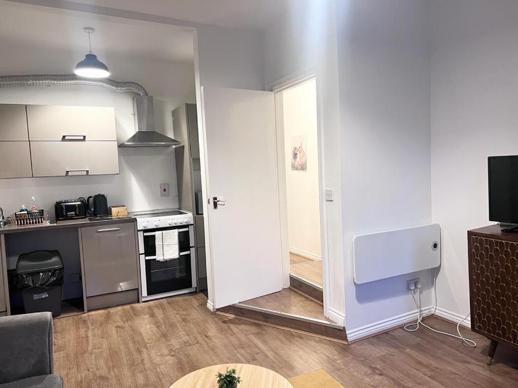 Yeovil Apartments Экстерьер фото